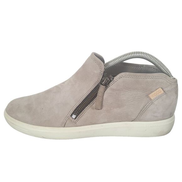 ECCO Womens Soft 7 Low Bootie Grey Leather Zip Sneaker Comfort Shoes EU 41 EW - Picture 1 of 11